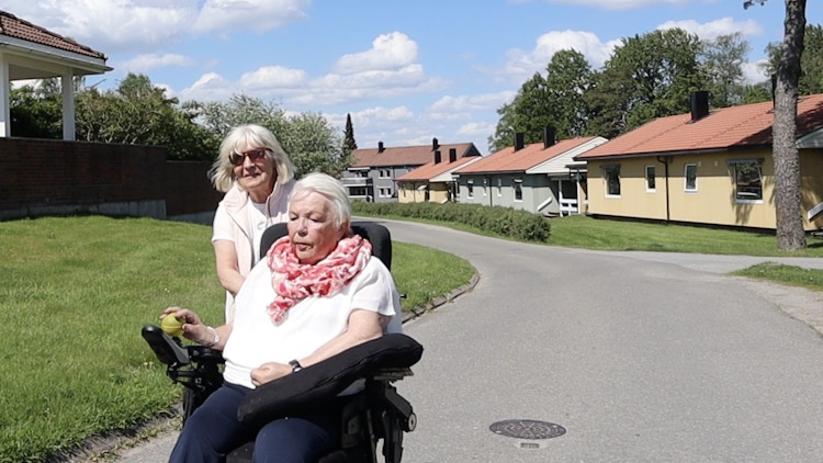 Frivillig bruker trilletur